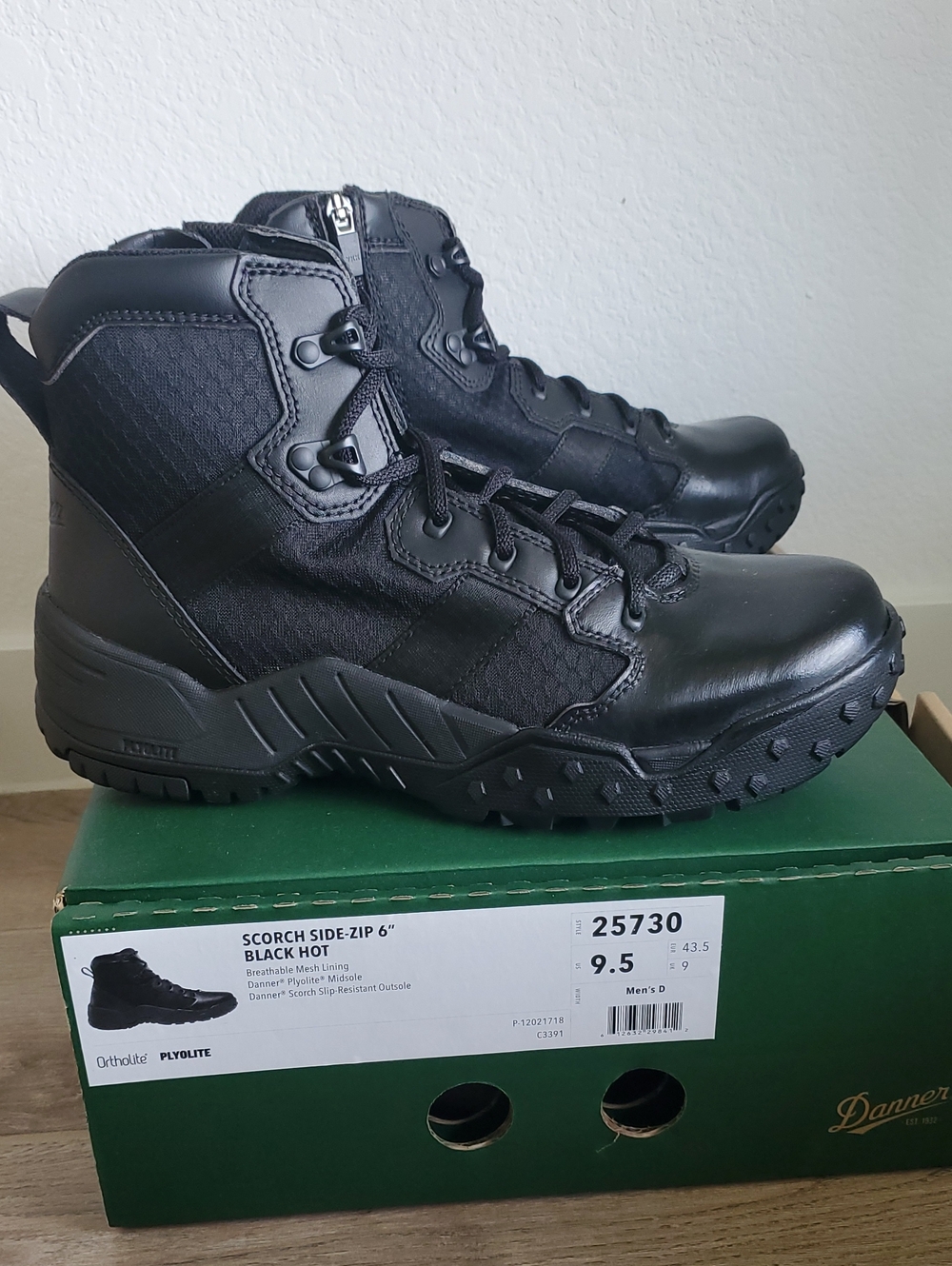 Danner Scorch Side-Zip 6" Men's Tactical Boot - Black Brand New* Mens 9.5